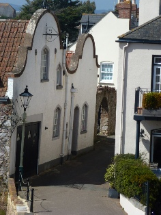 View of a narrow lane in Topsham. 